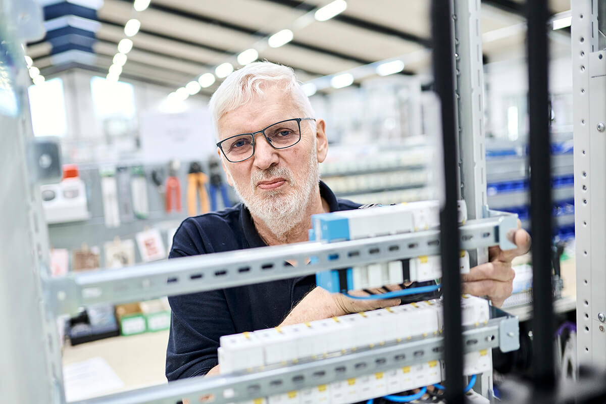 3166 Image Pro Automatic Holsted nov25 008 kopier 1200 x800